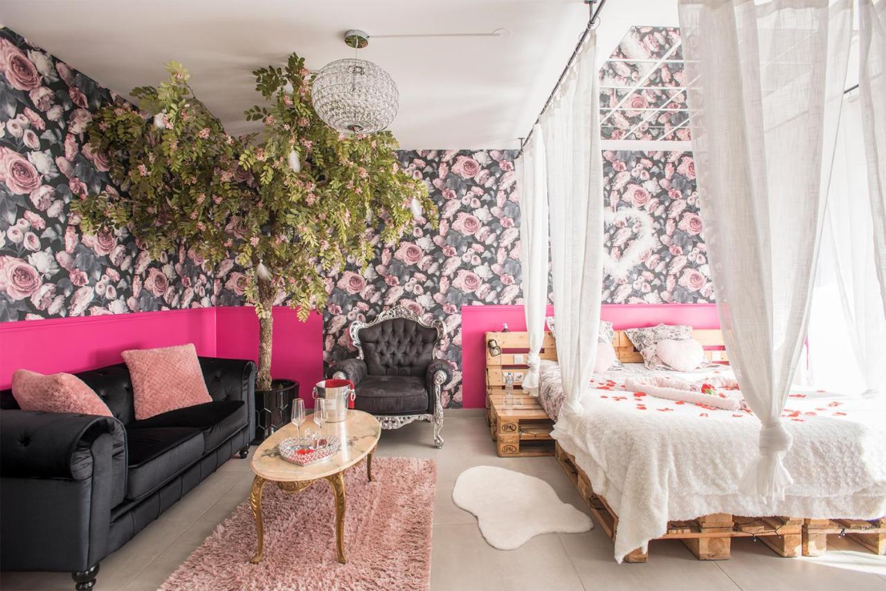 Romantisme Et Glamour 2 Avec Spa , Clim Et Jardin ดีจอง ภายนอก รูปภาพ
